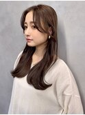 大人上品な顔周りレイヤーカット艶感ブラウンベージュ 担当岡田