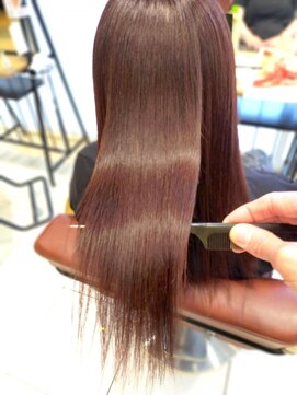 クアトログランシュ ひたちなか店(QUATRO×GranCieux) プレミアム髪質改善