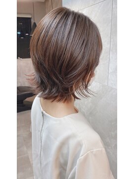 ドゥマン(Demain) ★外ハネボブセクションカラーペールベージュ小顔カットミニボブ