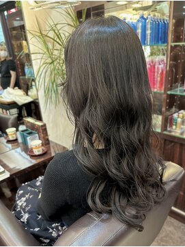 キャラ 池袋本店(CHARA) 乾燥ロングヘアもコテ巻き風パーマでガラッとイメチェン!!