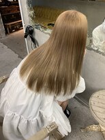 ロイジー(roijir)&nbsp;表参道roijir ミルクティーベージュ×ストレートスタイル