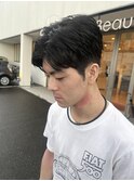 "くせ毛多毛さん"の短髪スタイル/刈り上げあり