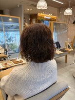 ブローチェラウカ(Broche lauka)&nbsp;乾かすだけで決まるパーマ