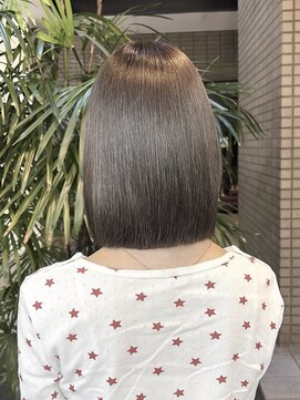 ディスイズ(thisis) 【thisis】(スタイル名)韓国風/レイヤーカット