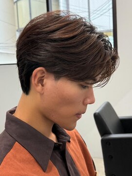 エルマーク 京都駅前(L-MARK) ニュアンスパーマ/センターパート/マッシュ/カルマパーマ/メンズ