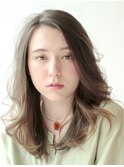 大人のナチュラルロング
