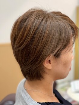 サロンドハル(salon de haru)の写真/髪と頭皮に優しいカラー剤を使用。カラーをした後も、ダメージを最小限に抑えた施術をしてくれる。