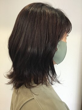 アリー(Ari-) 外ハネミディアム