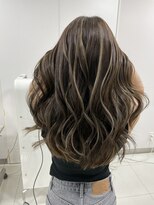 ヨロ 小岩(YOLO) ハイライトカラーミルクティーベージュケアブリーチダブルカラー