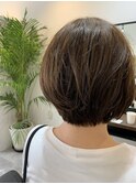丸みショートボブ×グレージュ
