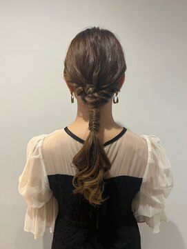 イチザサロン(ICHI THESALON) ローポニー♪