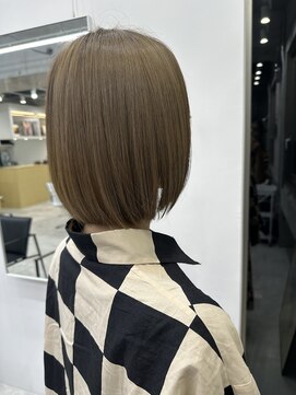 ディジョン(Dijon) 韓国顔まわりレイヤーカットグレージュオリーブベージュブラウン