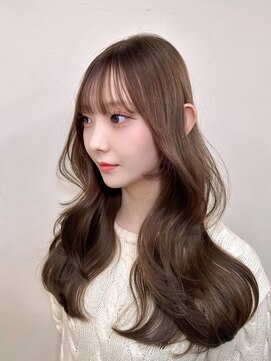 クム(kumu) 【kumu】ロングレイヤー/顔周りカット/栄/名古屋