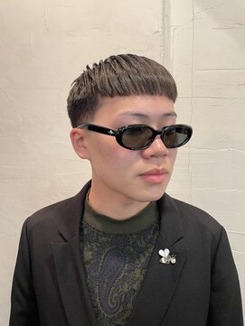 ビーバイエイトジェンツ(Bee by EIGHT GENTS) スペインカール/韓国マッシュ/スパイキーショート/南堀江