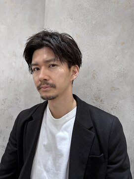 ロンドアベニール 北千住(Lond avenir) men'sメンズスペインカールフェザーパーマニュアンスパーマ