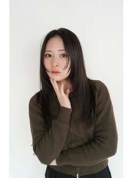 薬院【honen】ミディアムウルフレイヤー髪質改善イルミナ中国