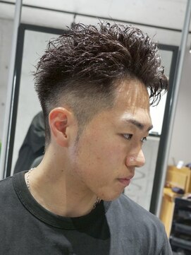 メッツ 原宿(METS) MEN‘S /ニュアンスパーマ×かき上げショート /短髪 /フェード