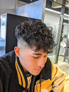 ダズルヘアーエイチ(DAZZLE hair H) スペインカール