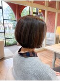 ショートボブ