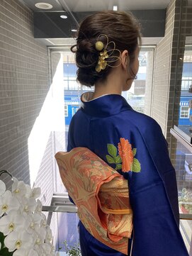 クラウン(CROWN) 三つ編みまとめ髪