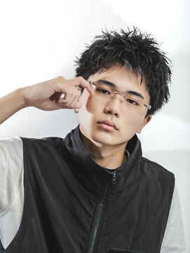 ホワイト(WHITE) スパイキーショート/短髪パーマ/波打ちパーマ