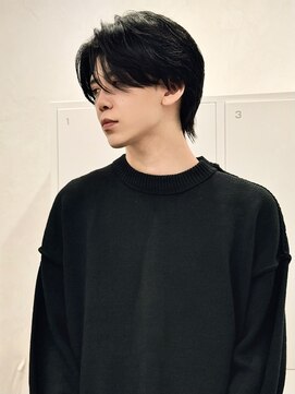 ラッドルーム(LAD ROOM.) センターパート/ウルフカット/ニュアンスパーマ/曲がる縮毛矯正