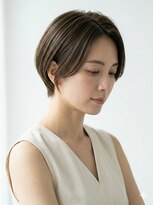 アイスバーグ ウェスト 清澄白河(eyesburg W/est)&nbsp;30代40代50代耳かけショート前髪なしハンサムショートカット小顔