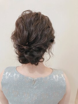 フレイストート(Frais Tout) オトナ女子ゆるふわシニオン