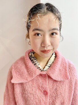 ドーター(daughter) 【daughter mami】ツインシニョンアレンジ