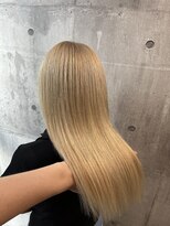 アンダーバーホワイト 南海難波店(_WHITE)&nbsp;【＿white+】ミルクティーベージュ×大人ロングスタイル