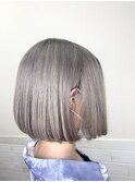 シルバーグレー
