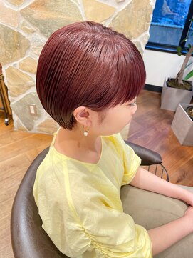 オアシスアヴェダ(OASIS AVEDA) 丸みピンクショート