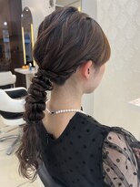 フレア(FLAiR)&nbsp;10代20代結婚式お呼ばれヘア大人っぽいあみおろしスタイル