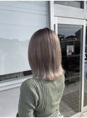 シルバーグレージュ