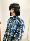 フェイスレイヤーボブ　切りっぱなしボブ　ストレートボブ