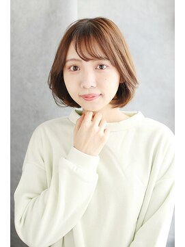 カロ プロデュース バイ ローブ(caro produce by L'aube) ブラウンベージュ×フェミニンボブ