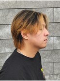 センターパートウルフメッシュハイライトエンドカラー