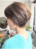 40代50代60代ひし形くびれ★美しいショートオリーブグレージュ