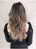 顔周りレイヤー韓国ヘア美髪ロングくびれヘア_ba333941
