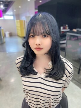 ジーナリア(Xena ria) 【MEI】ブルーブラック/艶カラー