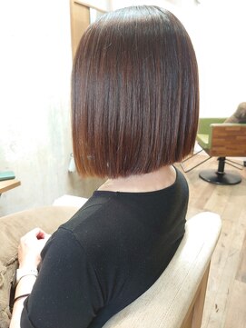 レーノ(leno) 前下がりストレートボブ【広島五日市レーノ　左田野徹】