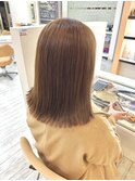 明るめベージュ！