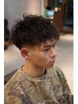 ザ クラン バイ ヘッドライト 仙台長町店(THE CLAN by HEADLIGHT) スキンフェード×ツイストスパイラルパーマ