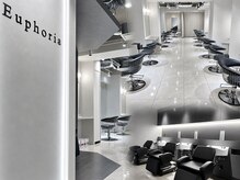 ユーフォリア 池袋東口駅前店(Euphoria)の雰囲気（韓国レイヤー/顔まわり/似合わせ/レイヤーカット/韓国風/池袋）