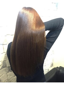 オースト ヘアー ステラ 新宿店(Aust hair Stella) スリークRストレート