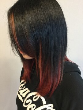 ヘアデザインアティレ(hair design attirer) 個性派☆魅せるカラー