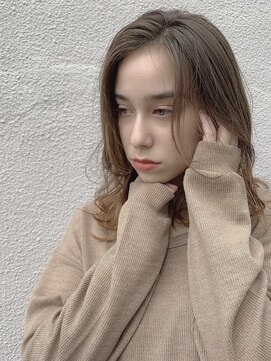 カイル(kyle) くすみベージュカラー