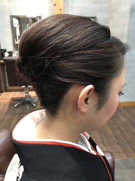 ニパーセント(2percent %) 夜会巻き