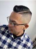 40代男性髪型東京バーバー日本橋スキンフェードパートスタイル