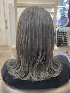 アルターリール(aL ter Rire) 【Rire尚平】コントラストハイライト×グレーアッシュ★